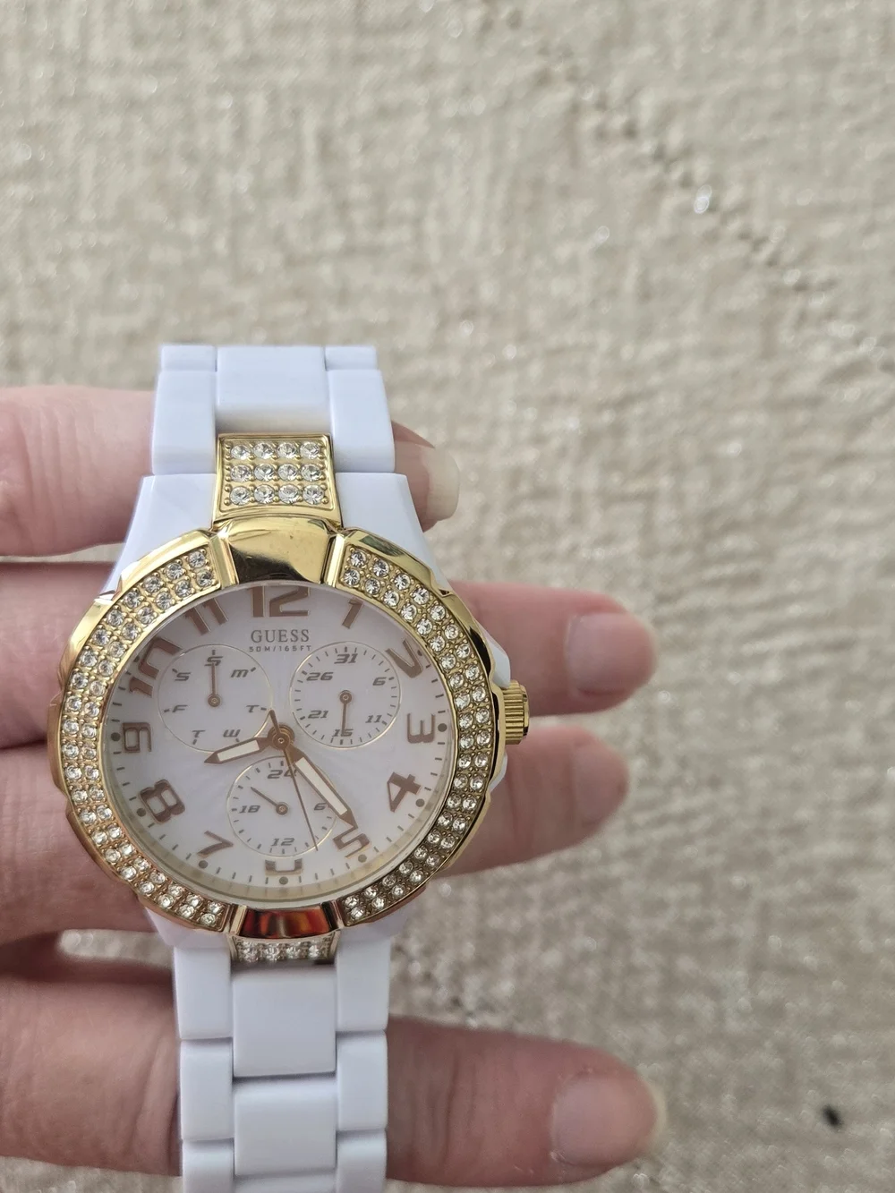 GUESS Women's White and Gold Crystal-Accent Silicone Watch - Picture 8 of 9